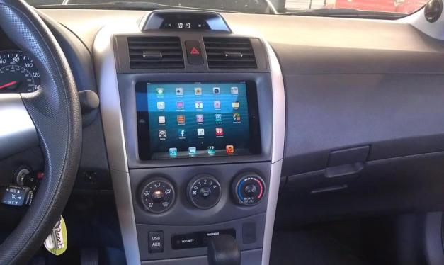 ipad mini car dashboard 1